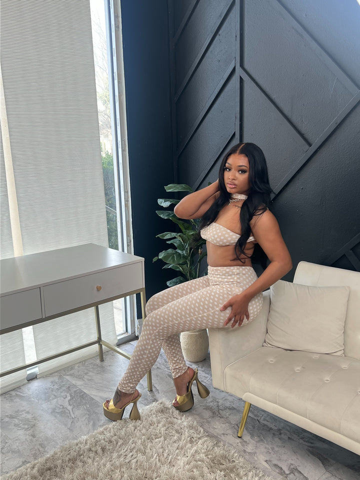 Beige Polkadot Set