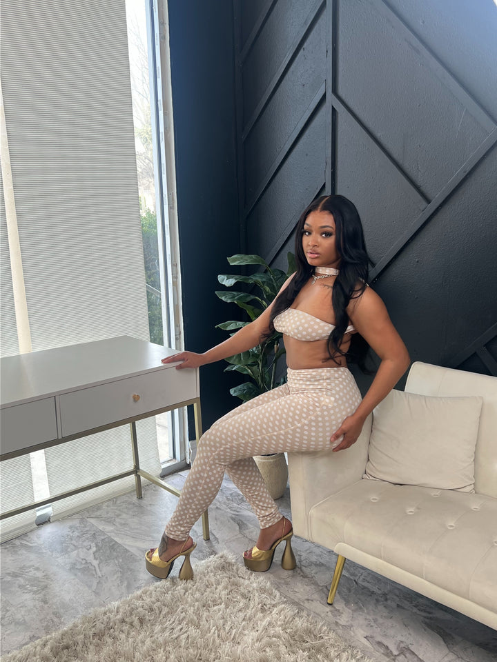 Beige Polkadot Set